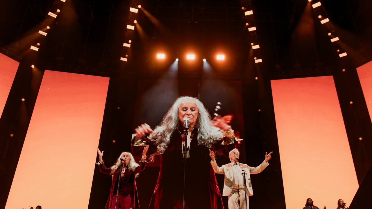 Maria Bethânia e Caetano Veloso se apresentam em São Paulo, no estádio Allianz Parque (14/12/2024)