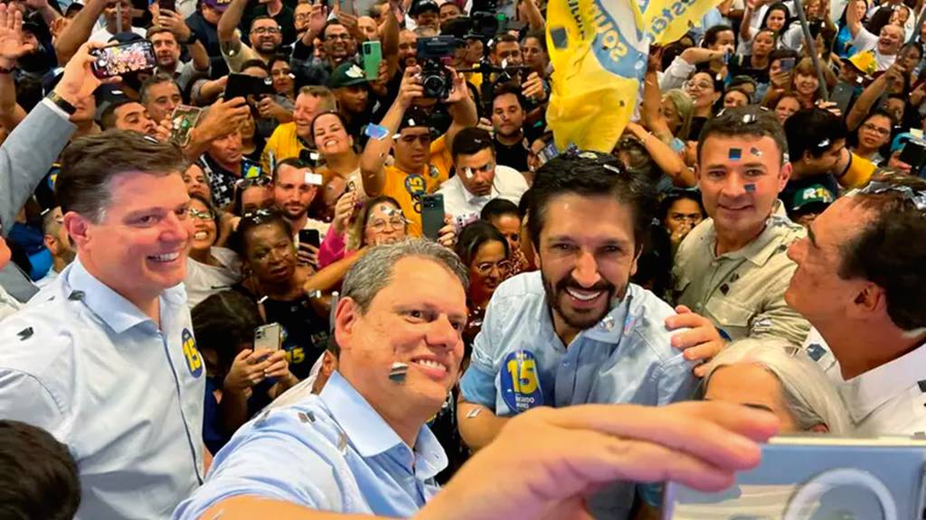 Eleitores sinalizaram em 2024 caminho pelo centro, com inclinação à direita