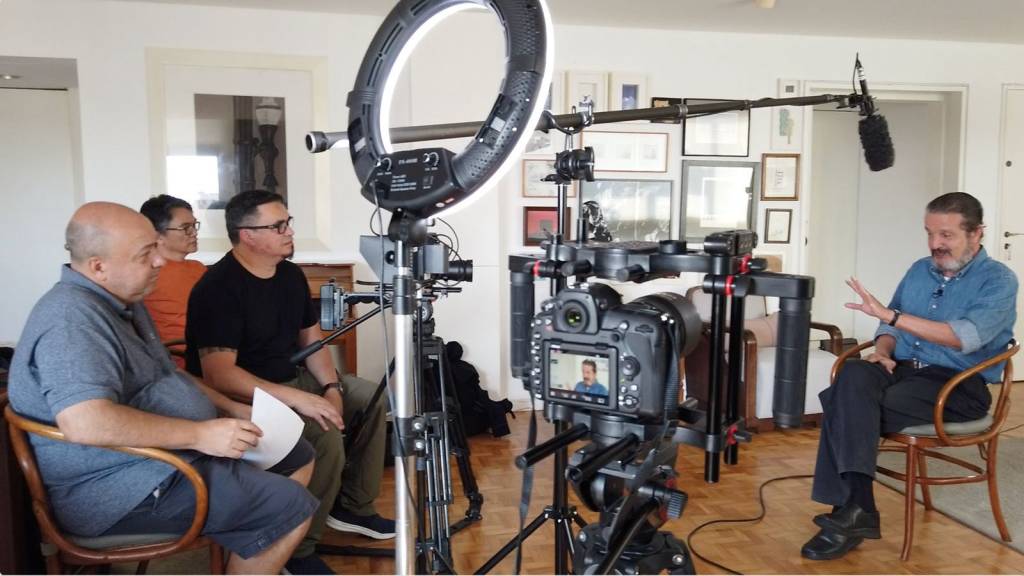 Entrevista Juca Kfouri A gravação do depoimento de Juca Kfouri: a revista esportiva como instrumento de postura política