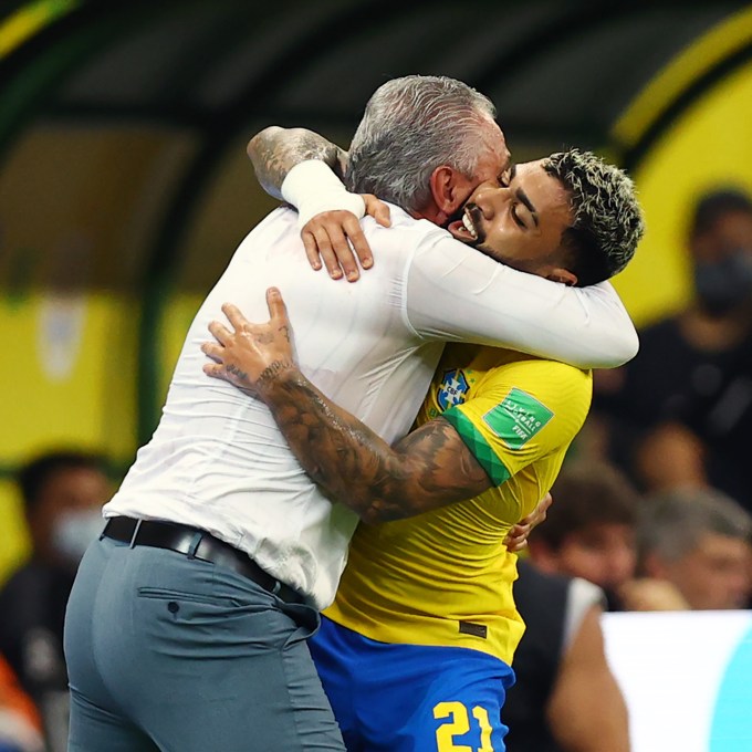Gabigol expõe detalhes da díficil relação com Tite