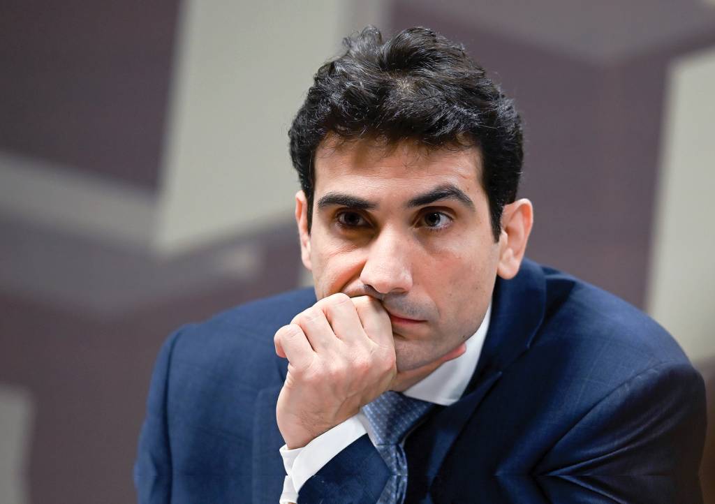 GettyImages-2176690901.jpg AVISO - Galípolo: “Não vou segurar o dólar no peito”, diz futuro chefe do BC