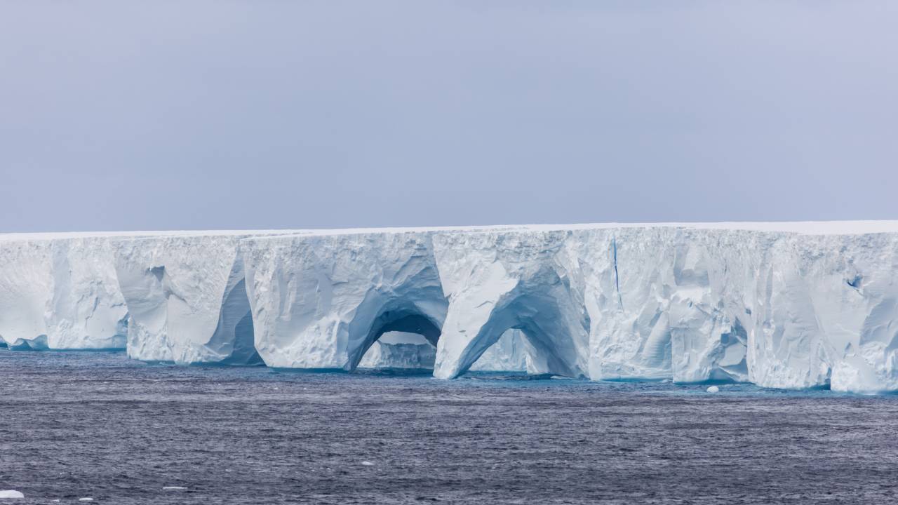 Iceberg A23a drifting in the southern ocean having broken free from the Larsen Ice Shelf.