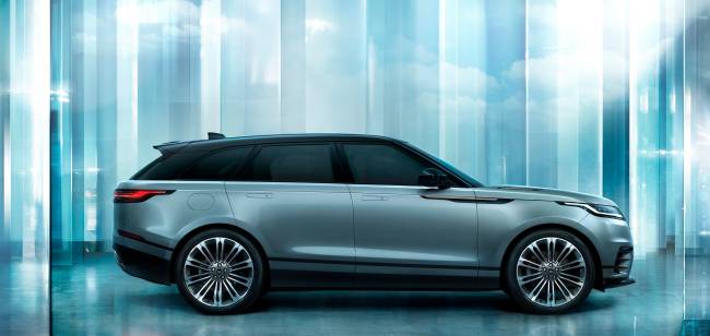 RR_Velar_24MY_Exterior_11_Side_010223 RR_Velar_24MY_Exterior_11_Side_010223