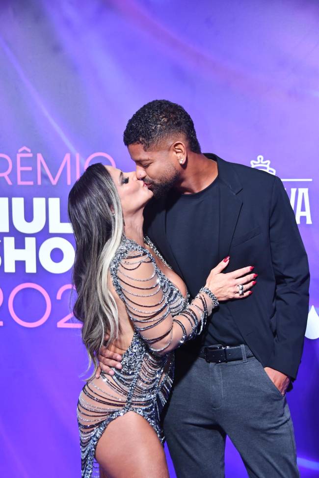 Viviane Araújo e o marido Militão Viviane Araújo e o marido Militão