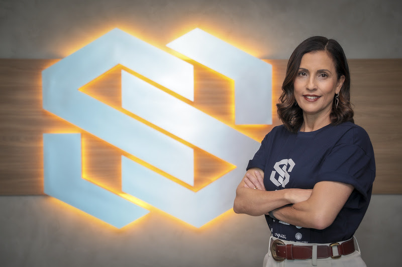 Ana Karina Bortoni assume como nova CEO do grupo Silvio Santos