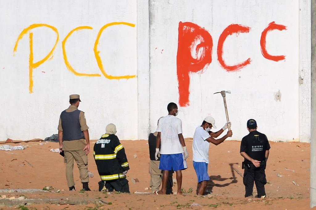 000_K04AX.jpg FORÇA - Pichação do PCC em penitenciária do Rio Grande do Norte: raio de atuação ampliado e negócios expandidos