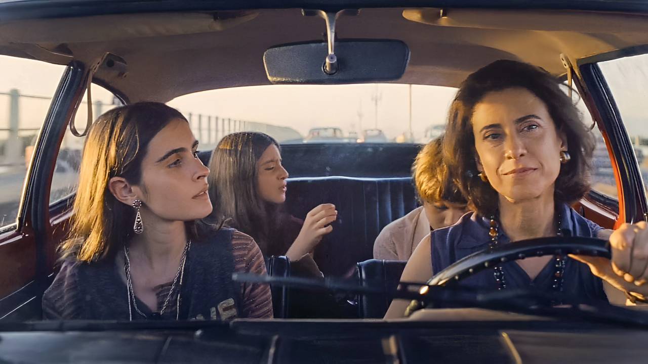 LEGADO - Fernanda Torres (à dir.) como Eunice Paiva: atriz segue os passos da mãe, Fernanda Montenegro