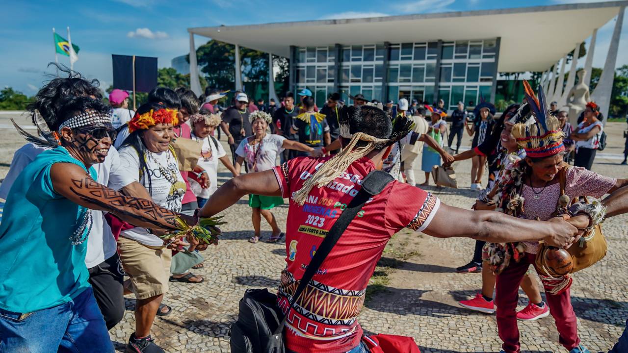 PRESSÃO - Protesto no Supremo contra o marco temporal: imbróglio sem fim