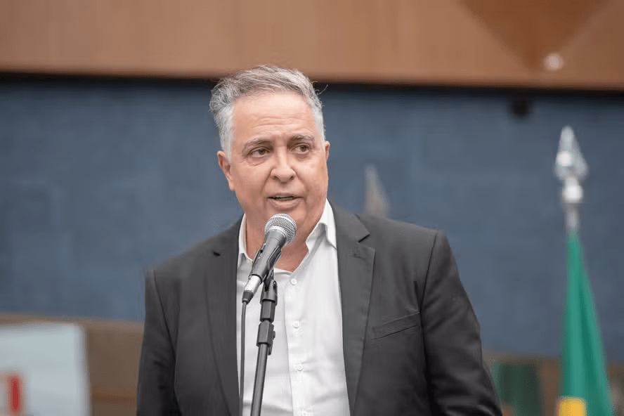 Comitiva com prefeitos e políticos brasileiros fica presa em Israel devido à escalada com o Irã