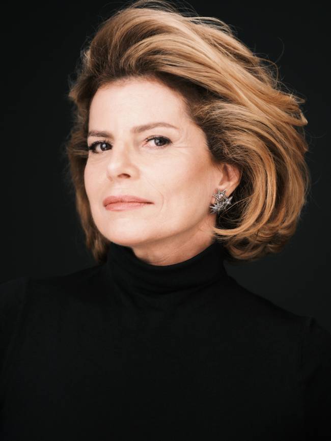 Débora Bloch como a vilã Odete Roitman, no remake de 'Vale Tudo'
