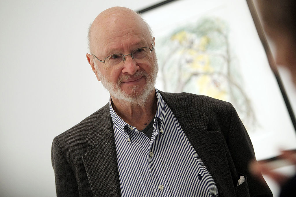 NEW YORK - NOVEMBER 15: Artist Jules Feiffer (C) discusses his piece on display during a press preview of the Metropolitan Opera's and The New Yorker's exhibition of "Hansel and Gretel" at the Arnold & Marie Schwartz Gallery Met on November 15, 2007 in New York City. (Photo by Scott Gries/Getty Images)
