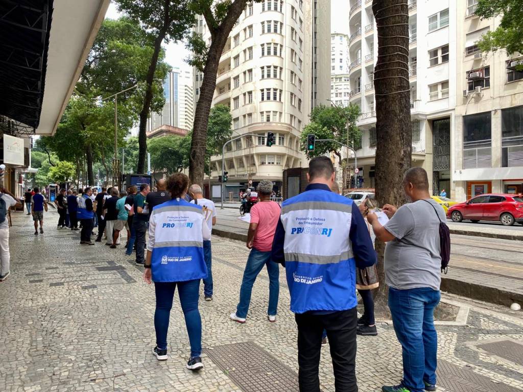 Governo do RJ e Procon fazem mutirão de renegociação de dívidas