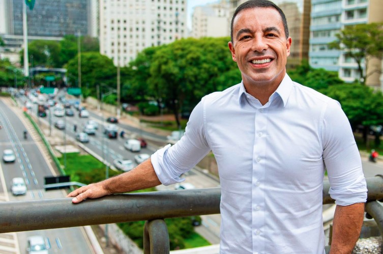 Rogério Lins Rogério Lins, ex-prefeito de Osasco