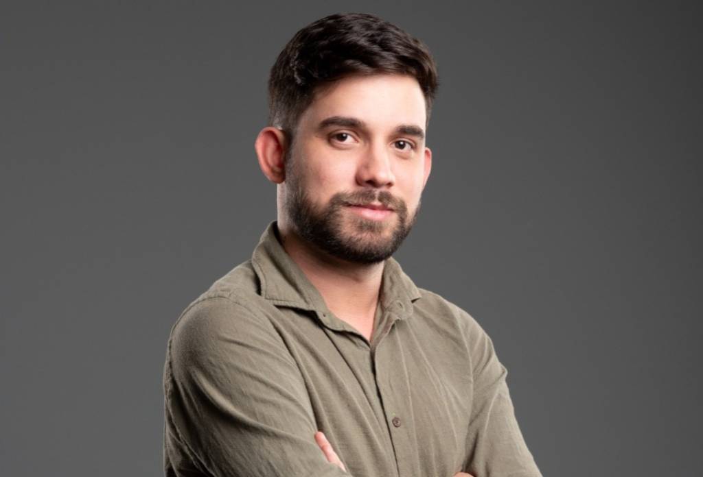 Médico lança obra que reconta história da ascensão da aids no Brasil