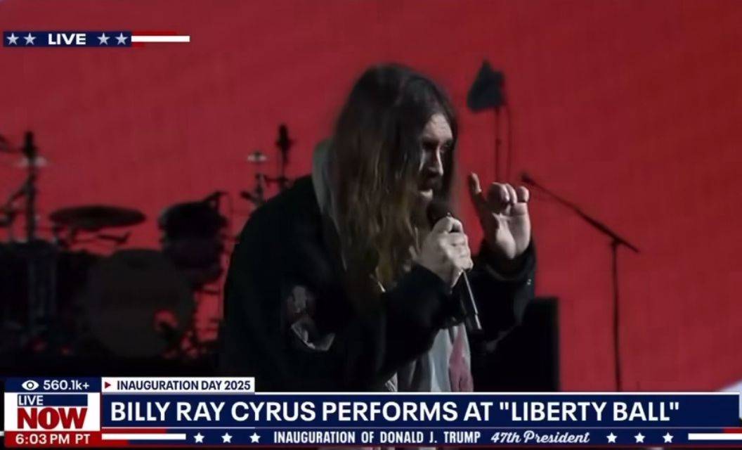 Pai de Miley Cyrus se pronuncia após show em posse de Trump