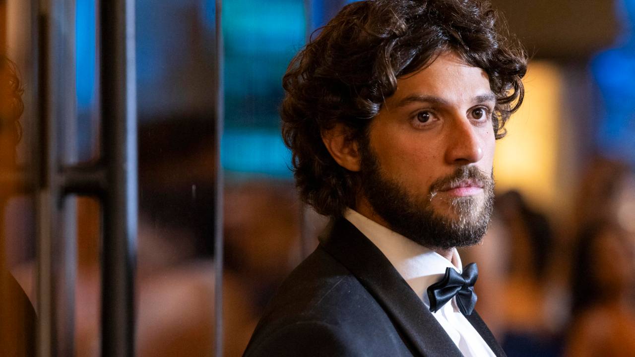 Mavi (Chay Suede) em 'Mania de Você'