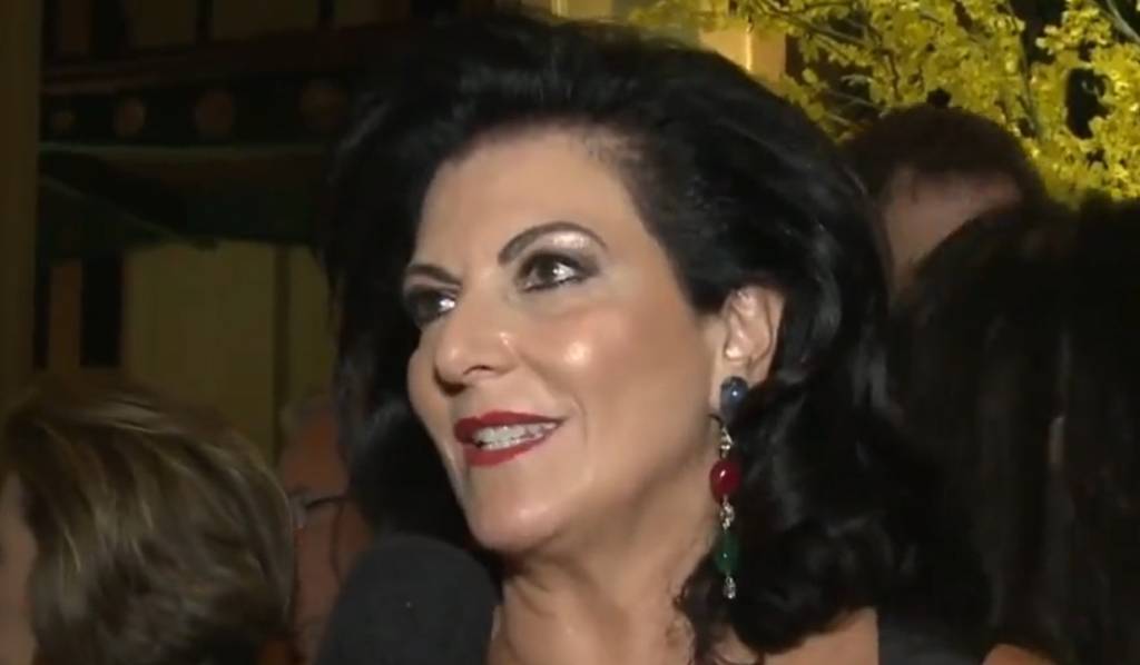 Viúva de fundador do banco Safra compra cobertura milionária em Nova York