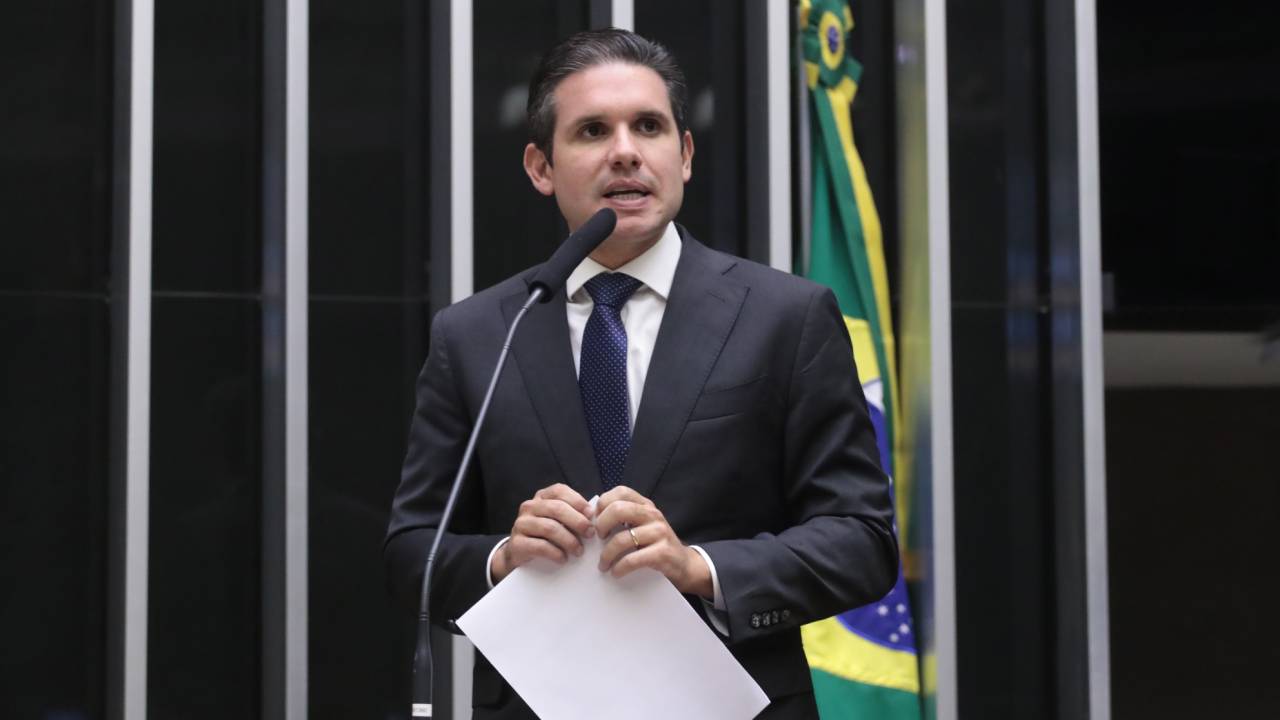 Hugo Motta vai ouvir demandas do governador do RJ, do prefeito carioca e da bancada federal do estado em jantar nesta terça