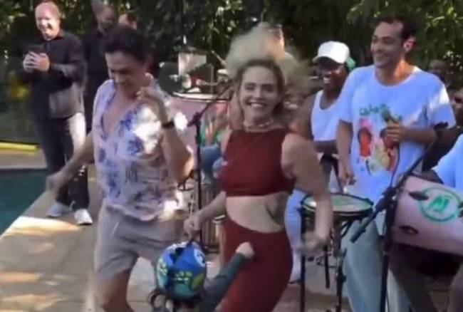 leticiacolin-meme Vídeo de Letícia Colin dançando viraliza e atriz vira meme