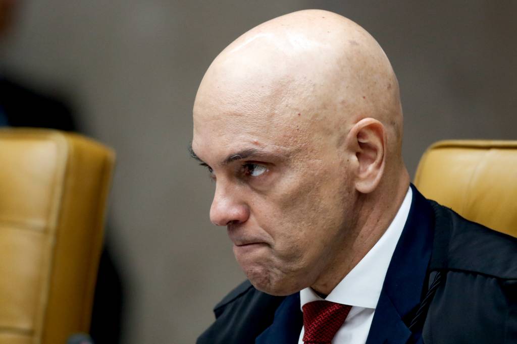 Sessão do STF DE OLHO - Moraes: caçada a criminoso digital motivou ação contra ele na Flórida