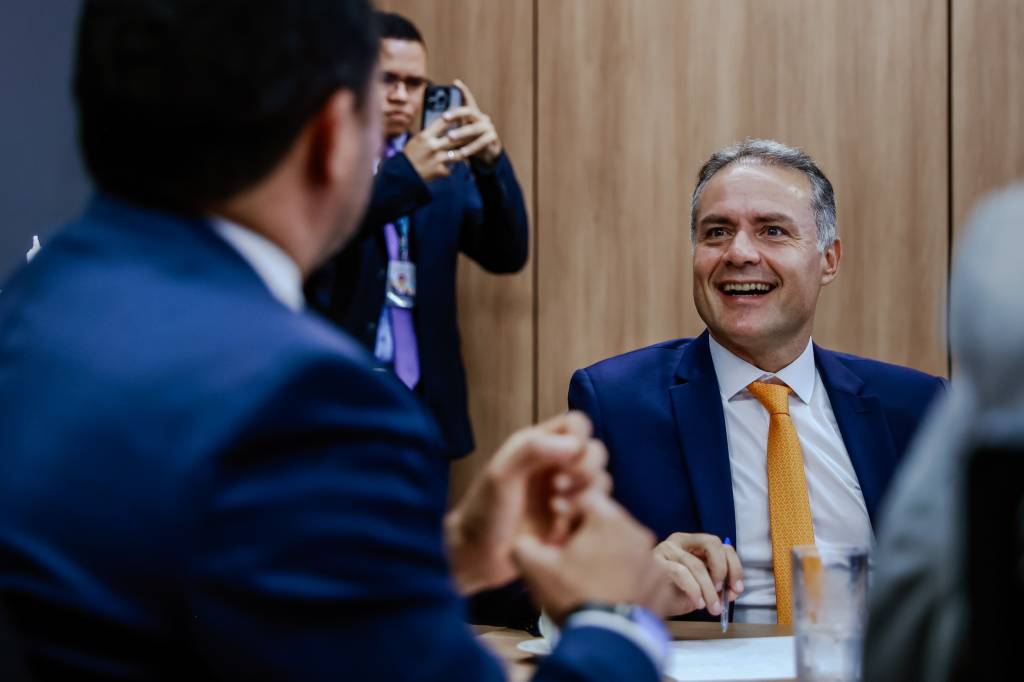 A agenda cheia de Renan Filho em viagem à Cidade do México