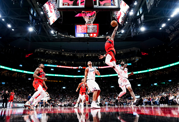 Partida entre Toronto Raptors e Los Angeles Clippers na Scotiabank Arena, em Toronto. 02/02/2025