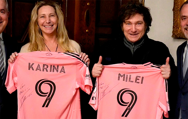 MILEI E KARINA - Presentão: Messi envia duas camisetas autografadas