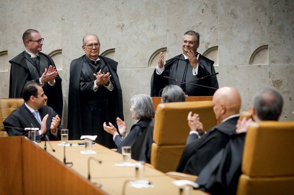 BRAZIL-JUSTICE-SUPREME COURT-INAUGURATION-DINO RETALIAÇÃO - Ministros do Supremo: CPI seria usada para vasculhar procedimentos de juízes e de autoridades federais