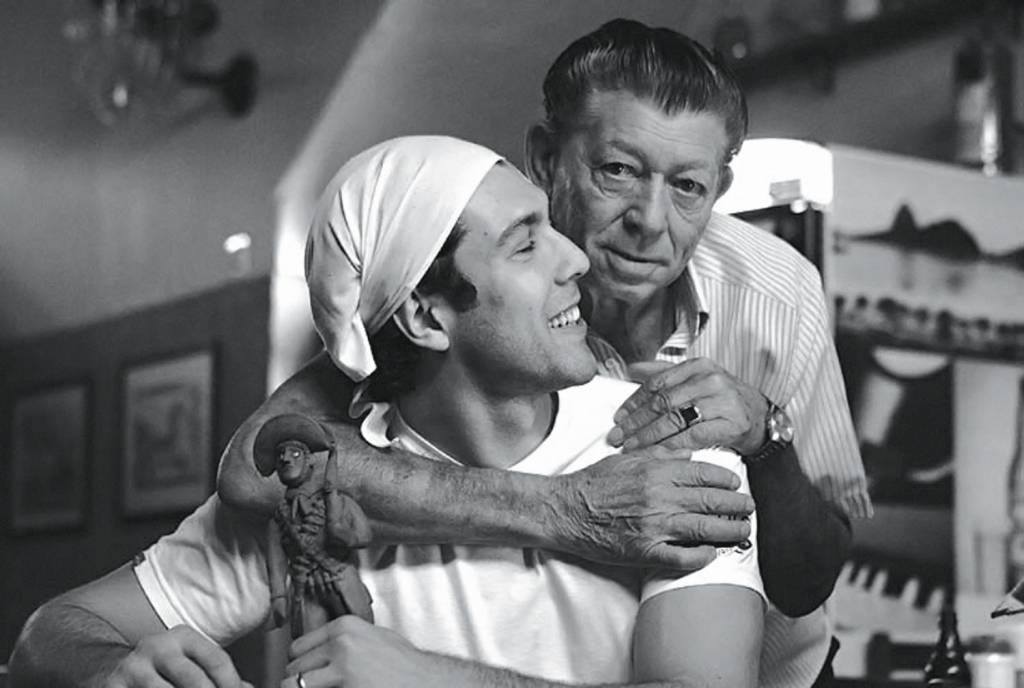 17216257.jpeg RAÍZES - Zé Almeida com o filho, Rodrigo: criador do restaurante paulistano Mocotó