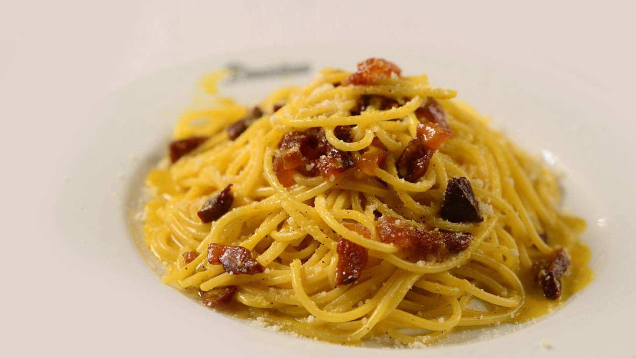 A versão do restaurante romano Pecorino: nada de creme de leite na receita