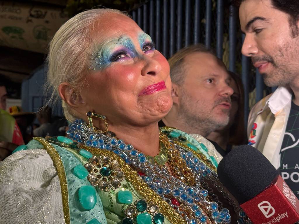 O motivo do choro de Fafá de Belém na Sapucaí