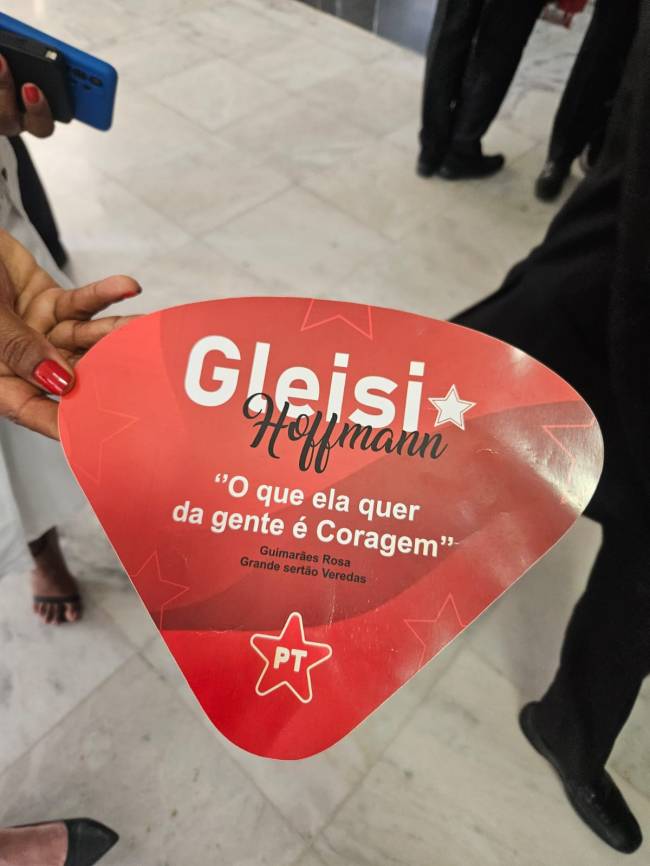 gleisi .