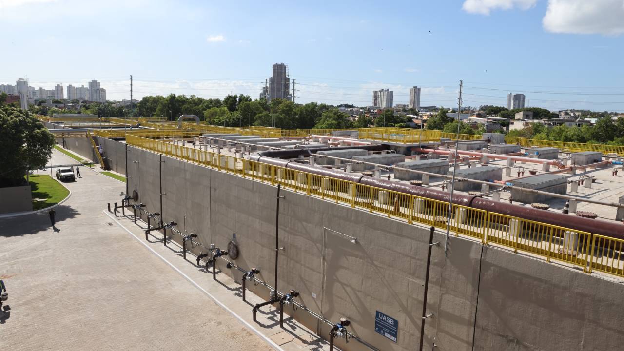 A Estação de Tratamento de Esgoto de Araças, em Vila Velha (ES), foi inaugurada em fevereiro deste ano