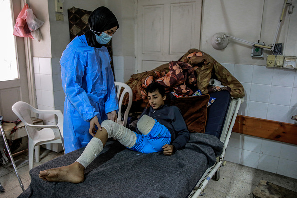 Ali Tafesh, de 14 anos, amputado após ataque israelense em Gaza. 13/02/2024