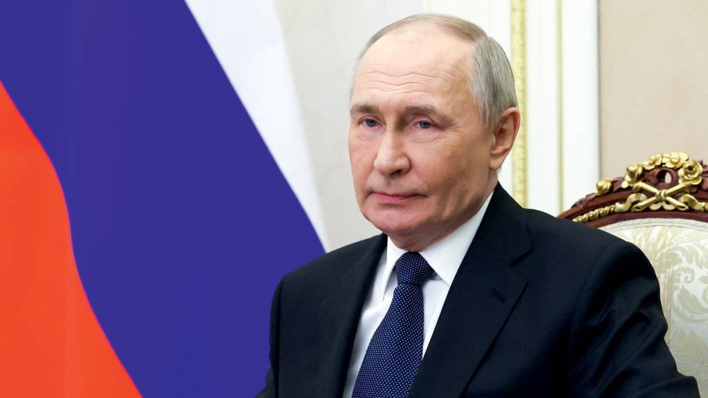 RUSSIA-POLITICS-SECURITY DE OLHO - Putin: vasta riqueza mineral em área ocupada da Ucrânia