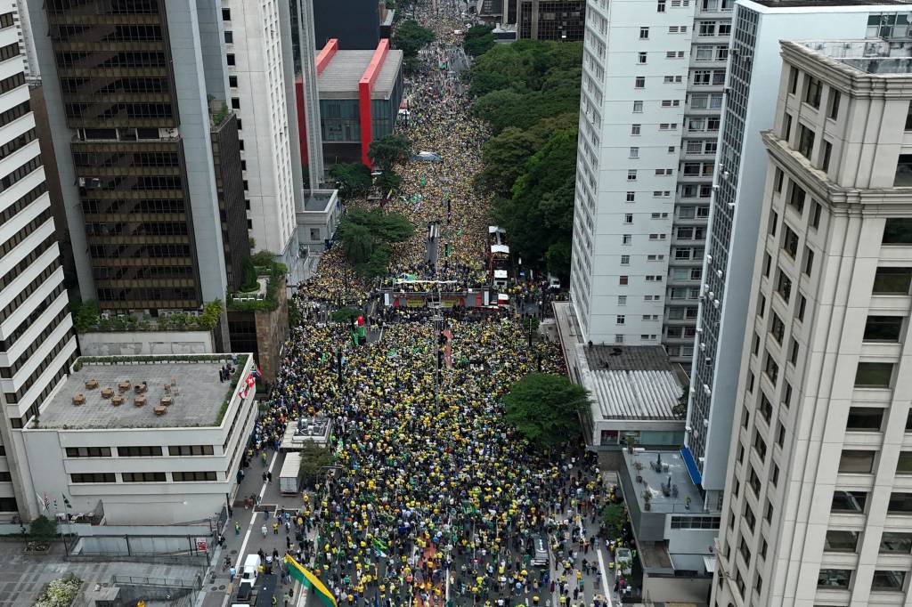Ato de Jair Bolsonaro na Avenida Paulista, em São Paulo (06/04/2025) Ato de Jair Bolsonaro na Avenida Paulista, em São Paulo (06/04/2025)
