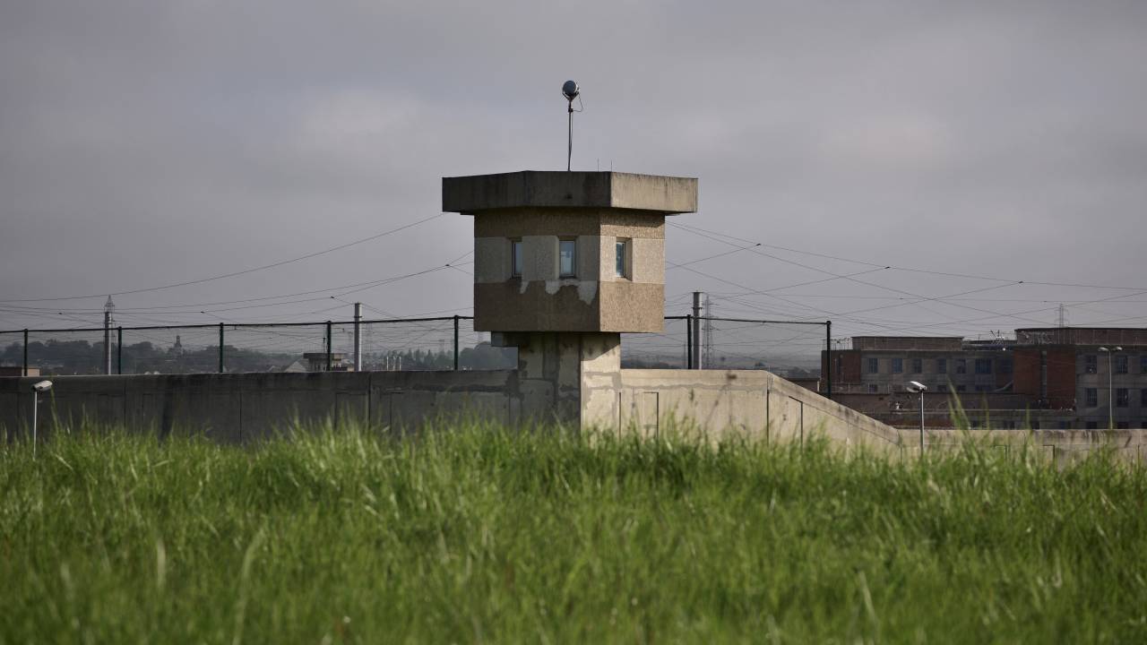 Prisão de Villepinte, em Seine-Saint-Denis, na França.
