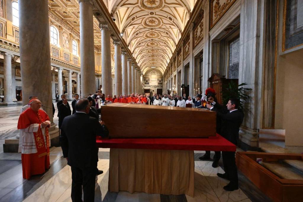 Sepultamento papa Francisco Sepultamento papa Francisco