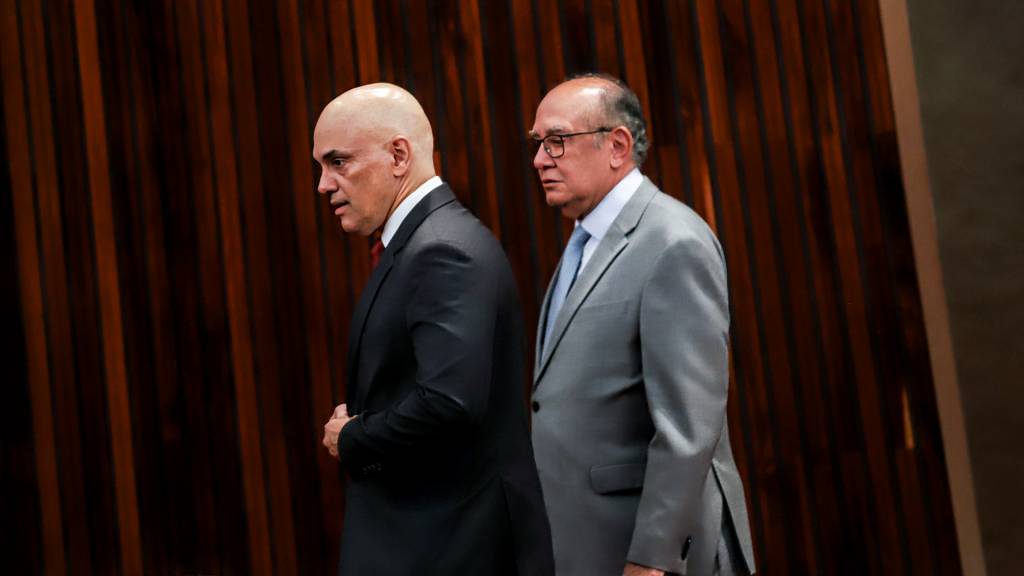 2—ALEXANDRE-DE-MORAES-e-GILMAR-MENDES-2023-8-a.jpg RESISTÊNCIA - Moraes e Mendes: empenho para impedir o avanço da pauta
