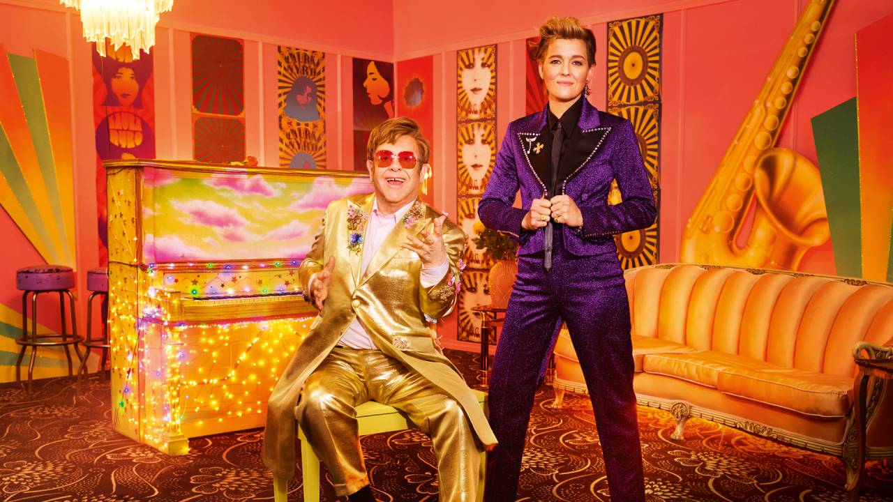 DUPLA AFIADA - Elton John e Brandi Carlile: parceria rendeu ao britânico seu melhor álbum em uma década