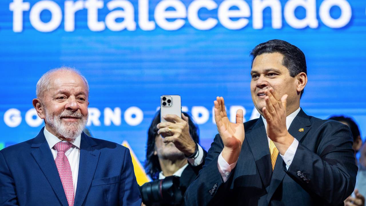 Lula e Alcolumbre participam do Encontro de Novos Prefeitos e Prefeitas, em Brasília