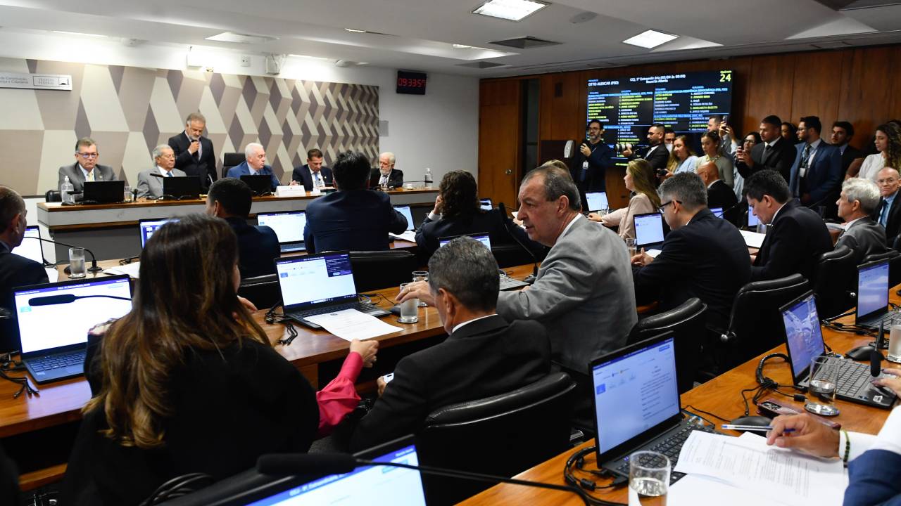Reunião deliberativa da Comissão de Constituição, Justiça e Cidadania (CCJ) do Senado na semana passada