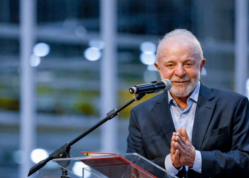 Lula completa seis meses sem decidir quem vai indicar para o STJ