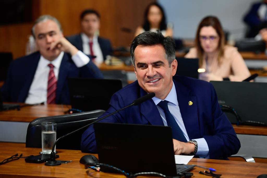 A vaga que Ciro Nogueira quer na chapa de Tarcísio ao Planalto