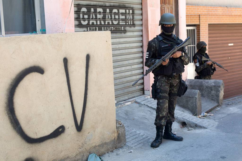 AP17283675724466.jpg PODER - Pichação do CV: para deixar claro quem dá as cartas em Tabatinga