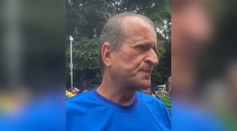Valdemar Costa Neto, presidente do PL, em manifestação na av. Paulista neste domingo, 6