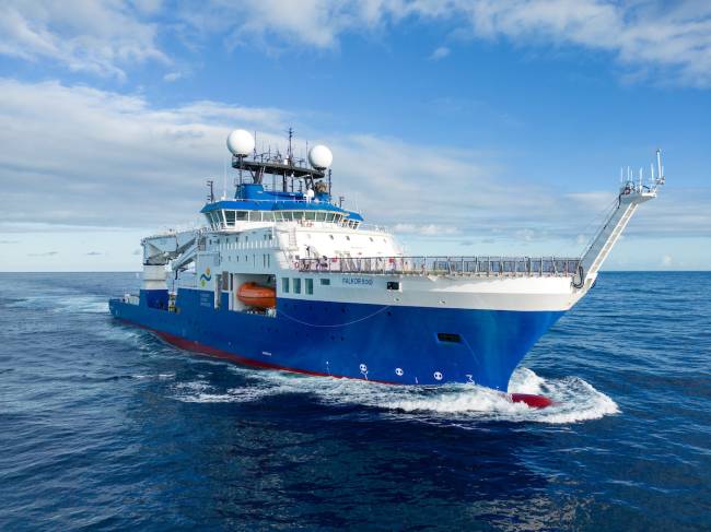 R/V Falkor (too) aerial Research Vessel Falkor (too)