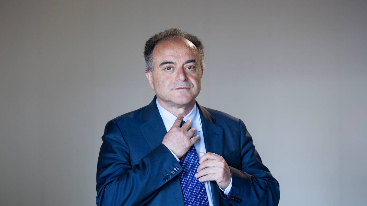 Nicola Gratteri, procurador de Nápoles, investiga o crime organizado há décadas