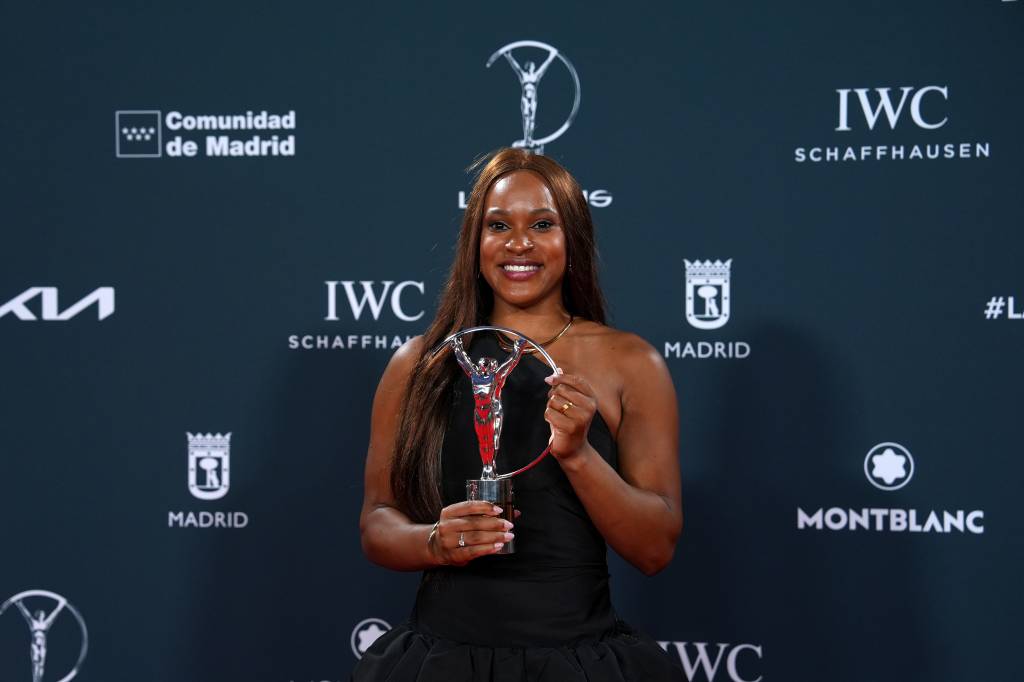 Rebeca Andrade leva troféu no Prêmio Laureus, o ‘Oscar do esporte’