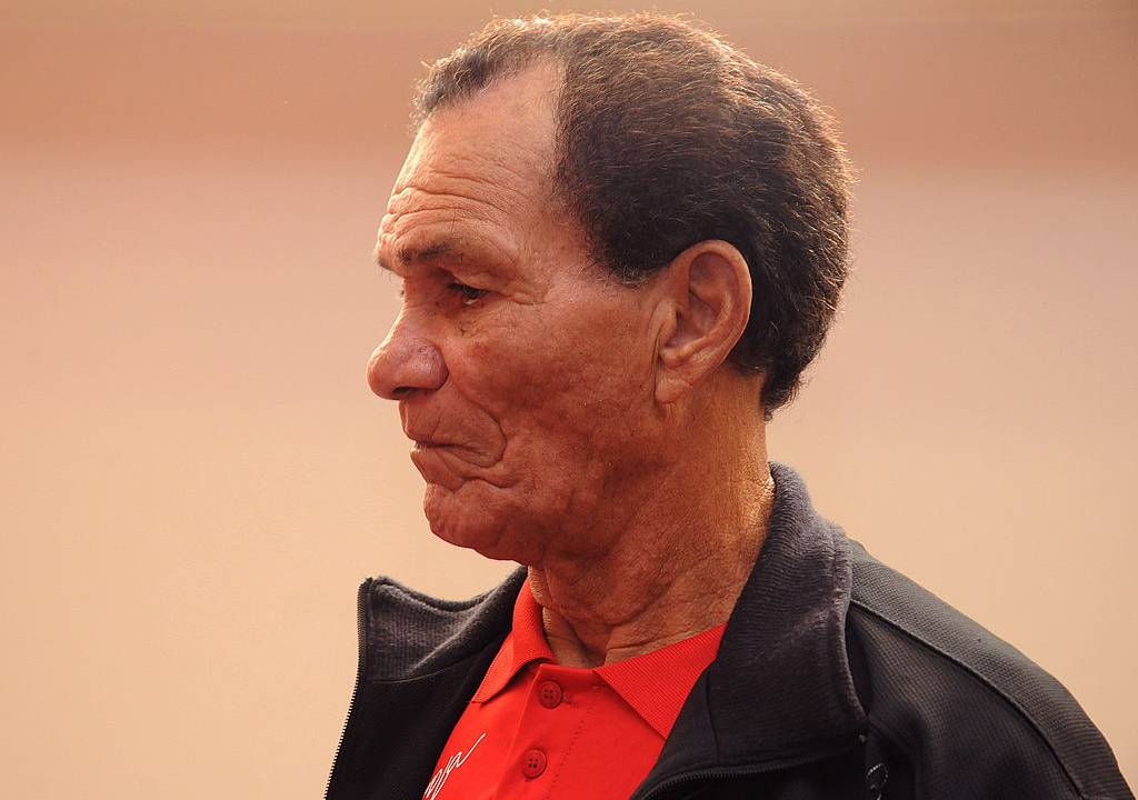 PORTO ALEGRE, BRAZIL ? MAY 09: Former goalkeeper of Internacional, Manga, waits for the beginning of the match against Cruzeiro as part of the Brazilian Championship at Beira-Rio stadium on May 9, 2010 in Porto Alegre, Brazil. (Photo by Edu Andrade/LatinContent via Getty Images)